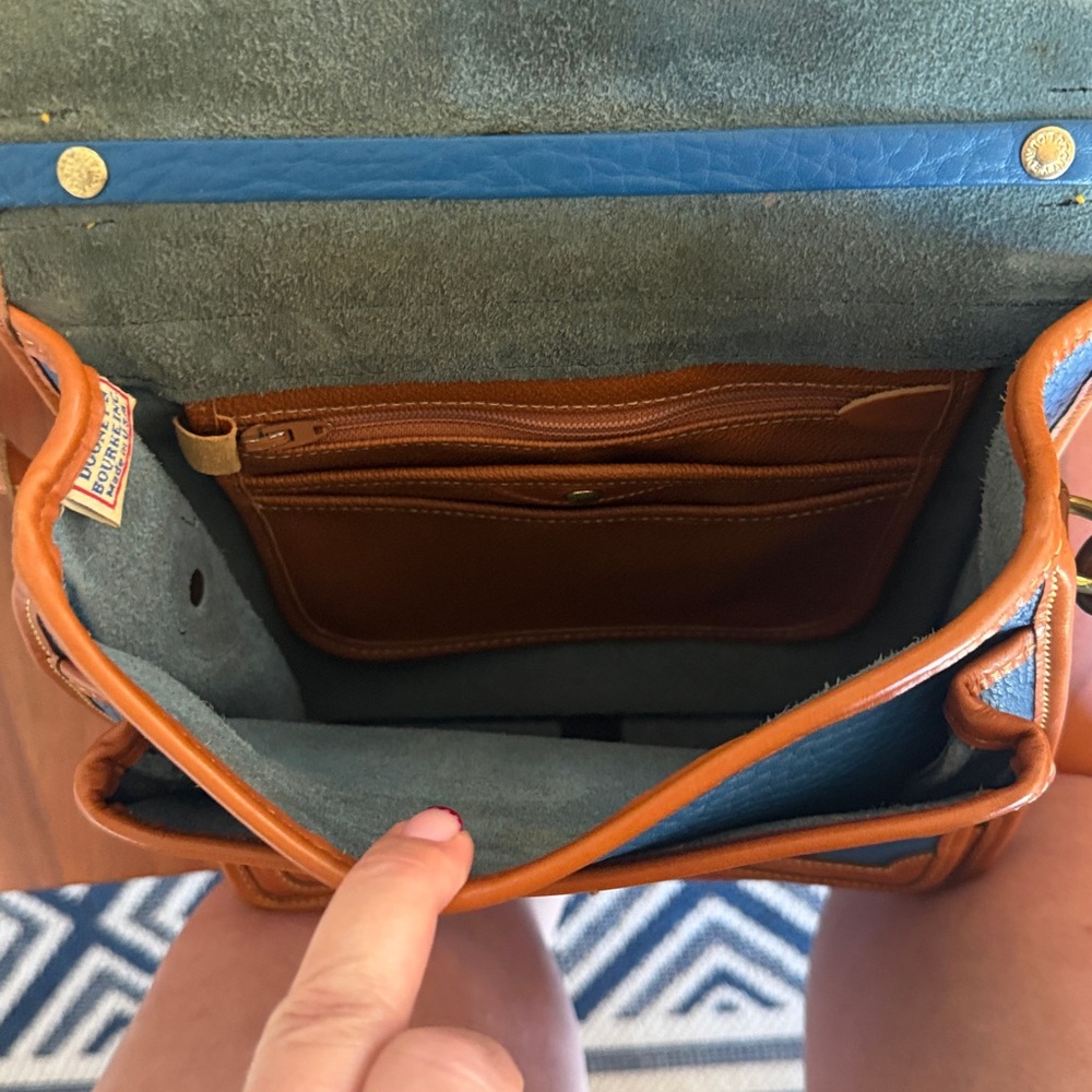Vintage Dooney & Bourke AWL Carrier Satchel Blue/British Tan Crossbody + Strap - Picture 10 of 13